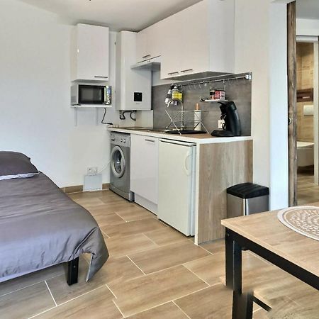 Bleu Lavande - Coquet Appartement Ambiance Village Istres Ngoại thất bức ảnh